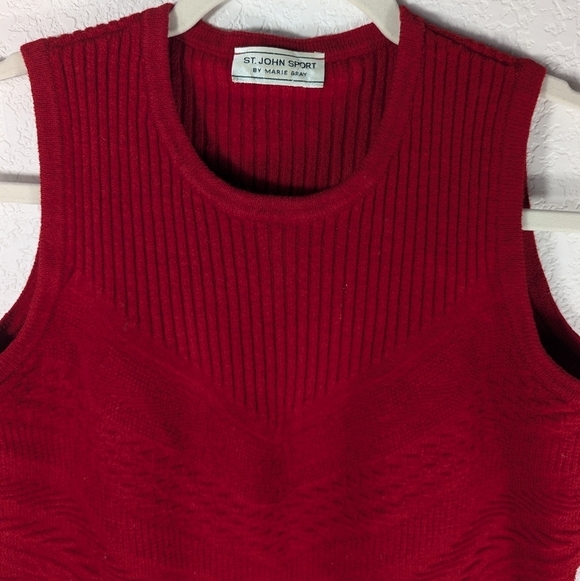 St John Sport Vintage Red WOOL Classic Preppy Retro Sweater Vest Size L - Picture 4 of 12
